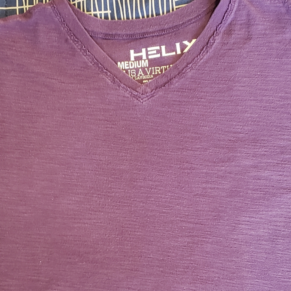 Shirt - Picture 4 of 4